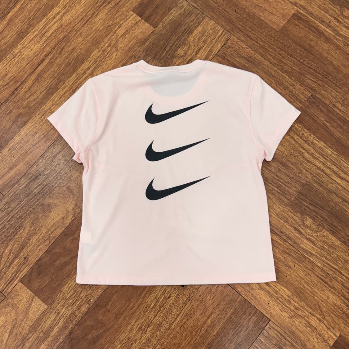 여성용 L 나이키 런닝 디비전 빅로고 라운드 티셔츠  상품이미지1