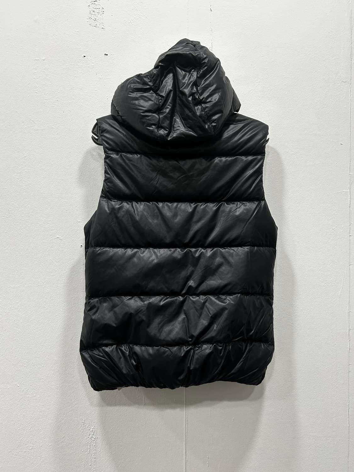나이키 구스다운 700 패딩 조끼 여성 M 85 올블랙 상품이미지2