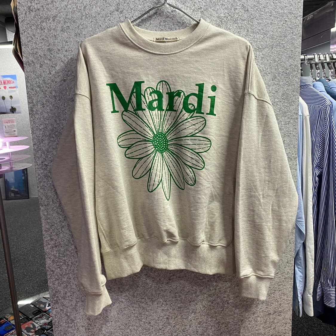 마르디 빅로고 맨투맨 B3134 상품이미지2