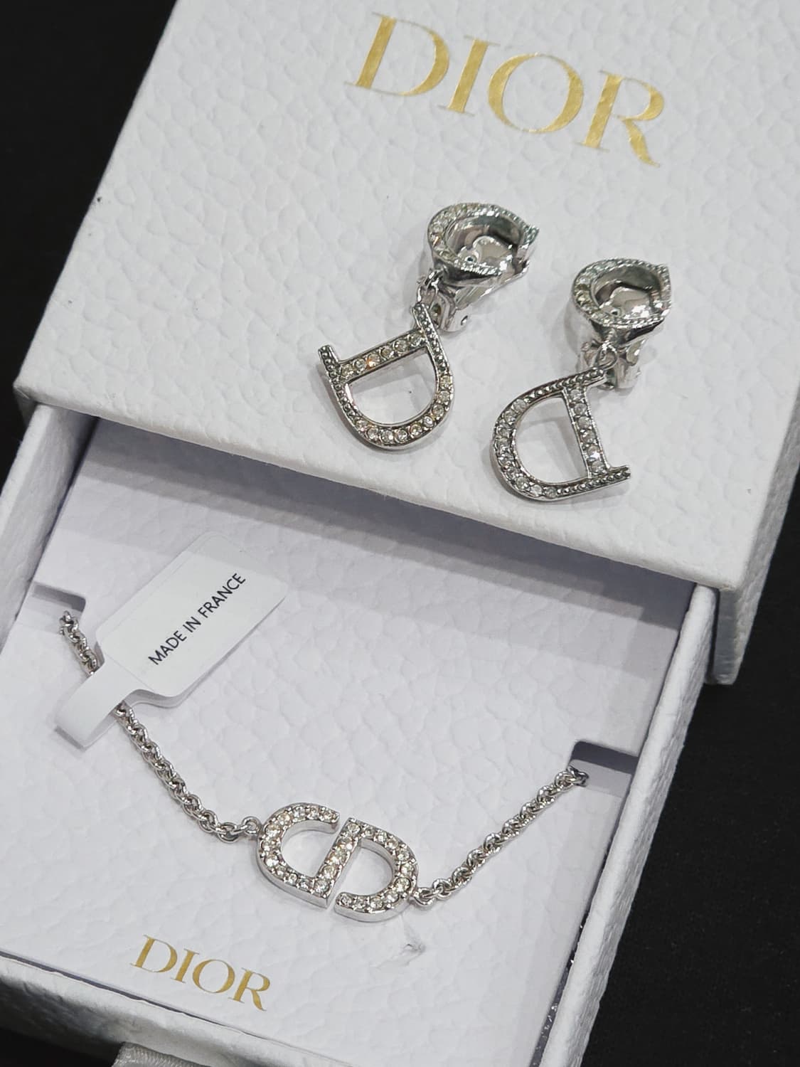 디올 은장 CD 로고 크리스탈 귀걸이 상품이미지3