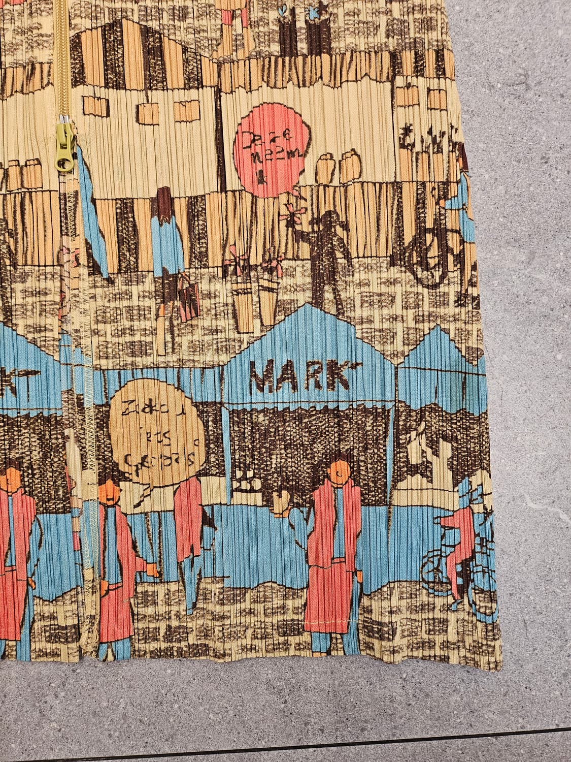 플리츠플리즈 이세이미야케 PLEATS PLEASE 롱집업자켓 2 상품이미지4