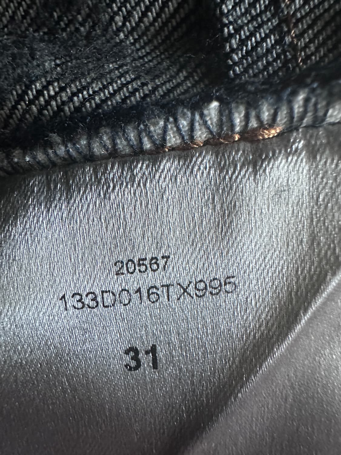 디올 옴므 슬림스트레이트 워싱진 / 31 상품이미지8