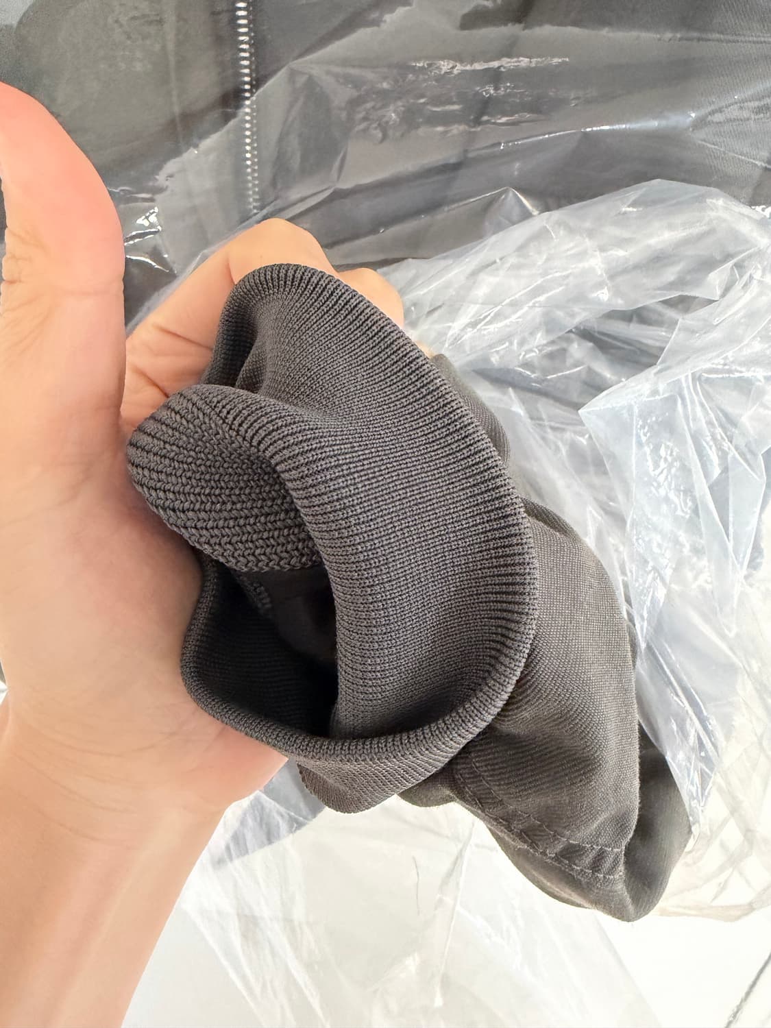 [새상품]렉토 지퍼디테일 팀 봄버 M 상품이미지4