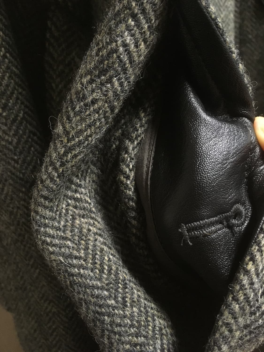 알테(Alte) 헤링본 울 롱코트 상품이미지4