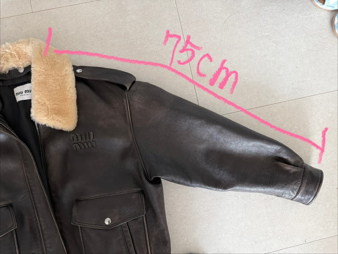 24FW 미우미우 가죽 봄버 자켓 상품이미지6