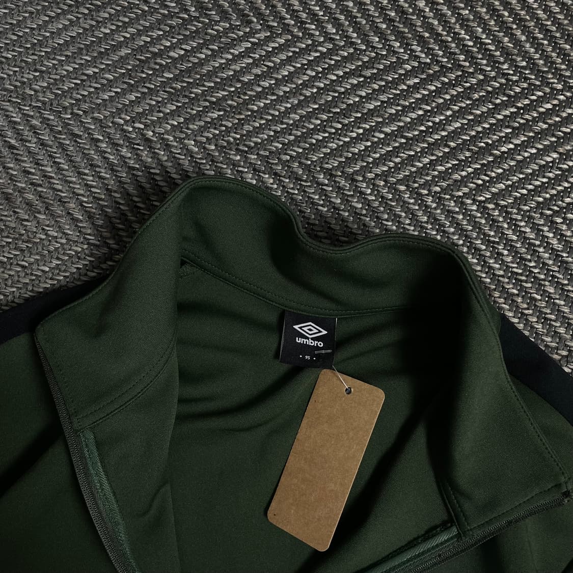 엄브로 솔퍼드 시티 빅로고 풋볼 트랙 자켓o 4921 상품이미지6