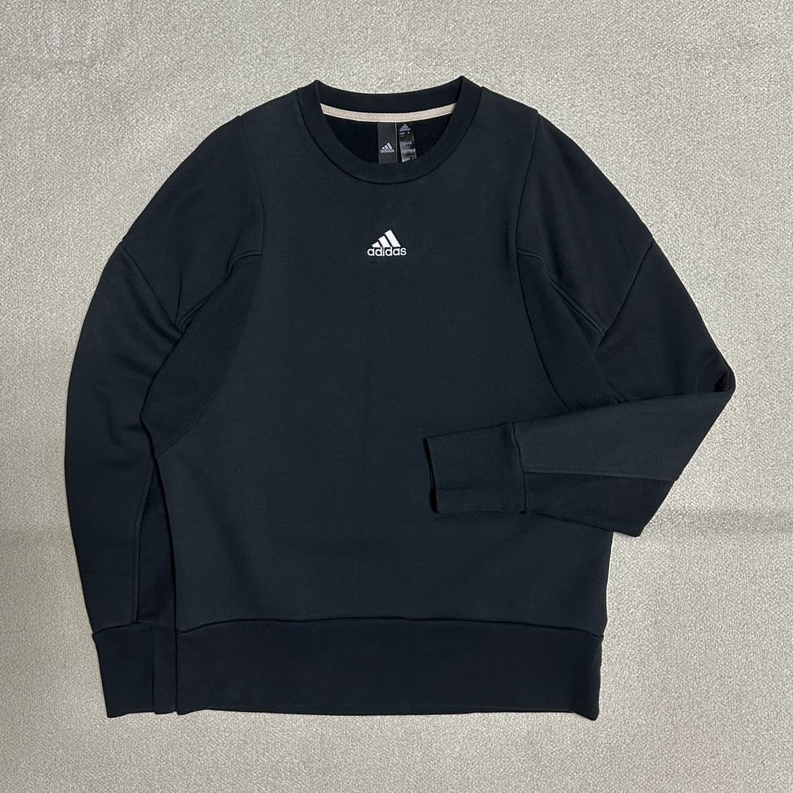 아디다스 인터널 크루 맨투맨 상품이미지1