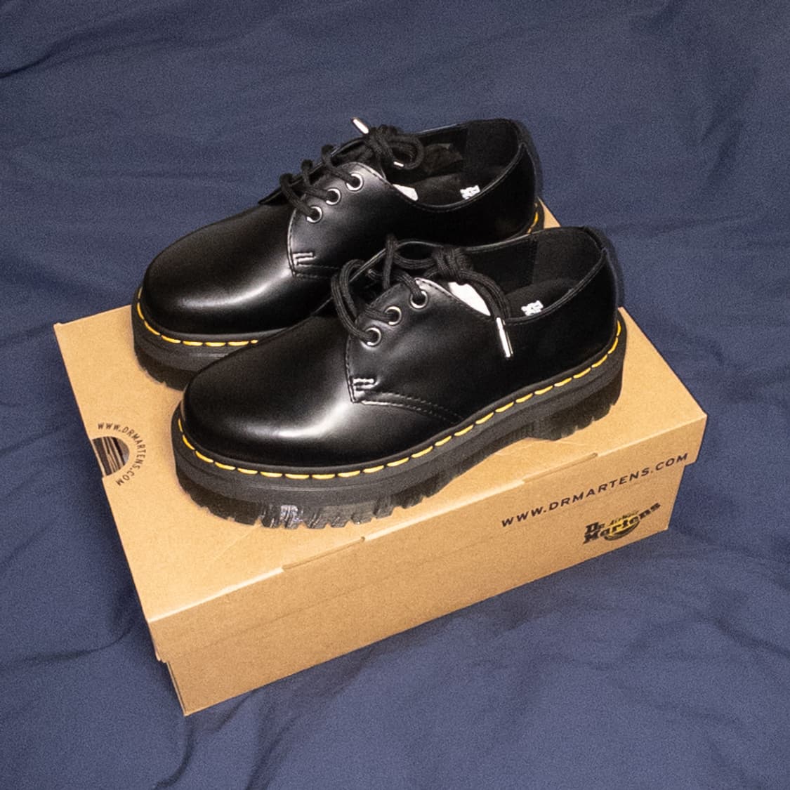 닥터마틴 1460 쿼드 블랙 240 상품이미지1