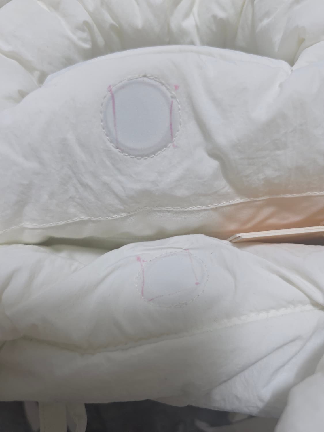 시눈 SINOON 오프화이트 패딩 숄더백 택새제품 상품이미지8