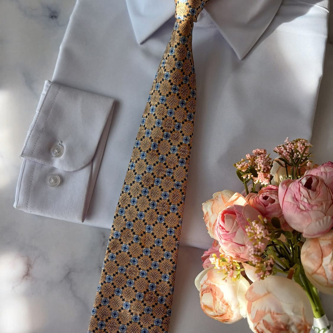 지방시 실크 베이지 4G 패턴 넥타이 9cm A등급 A19213
 상품이미지6