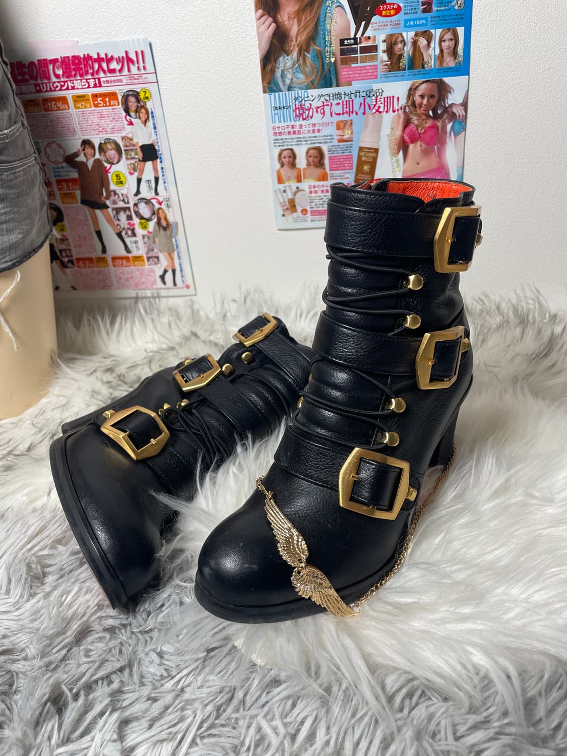 Brunomagli 브루노말리 버클 힐 상품이미지2