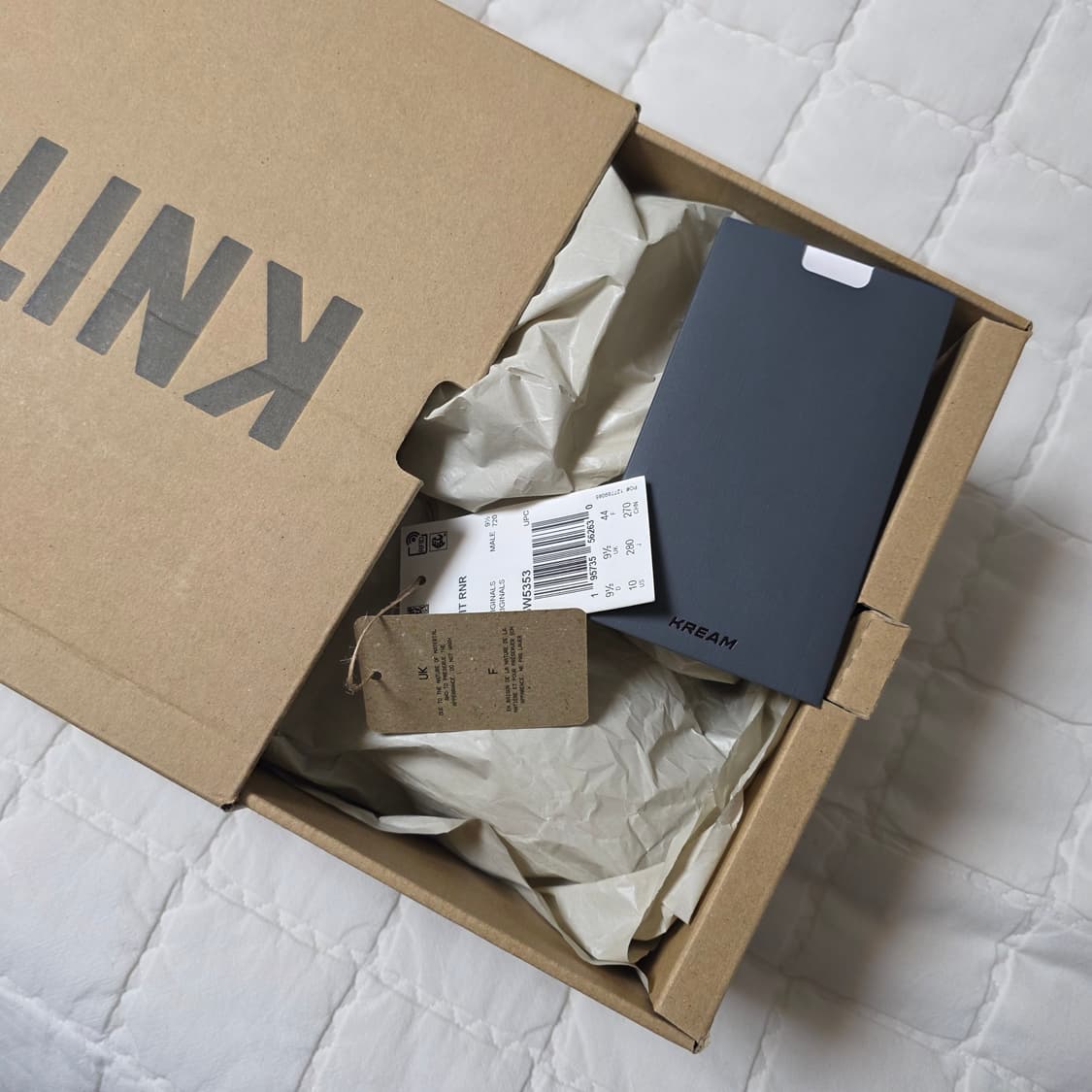 (중고) 아디다스 이지 니트 러너 설퍼 280사이즈 상품이미지9