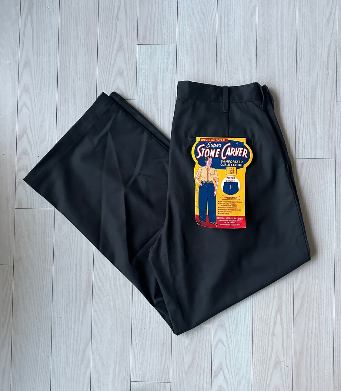 저널스탠다드 x 유니버셜 오버랠 헤리티지라인 원턱와이드팬츠 상품이미지2