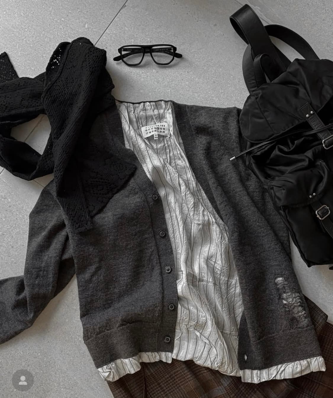 마르지엘라 디스트레스드 울 가디건 차콜 L 상품이미지1