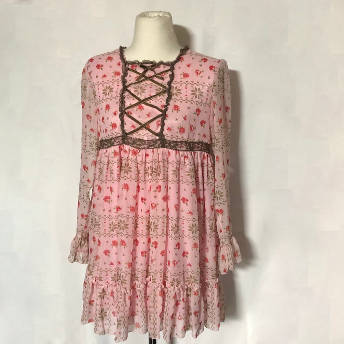 눈꽃 장미 무늬 레이스업 원피스 핑크 상품이미지5