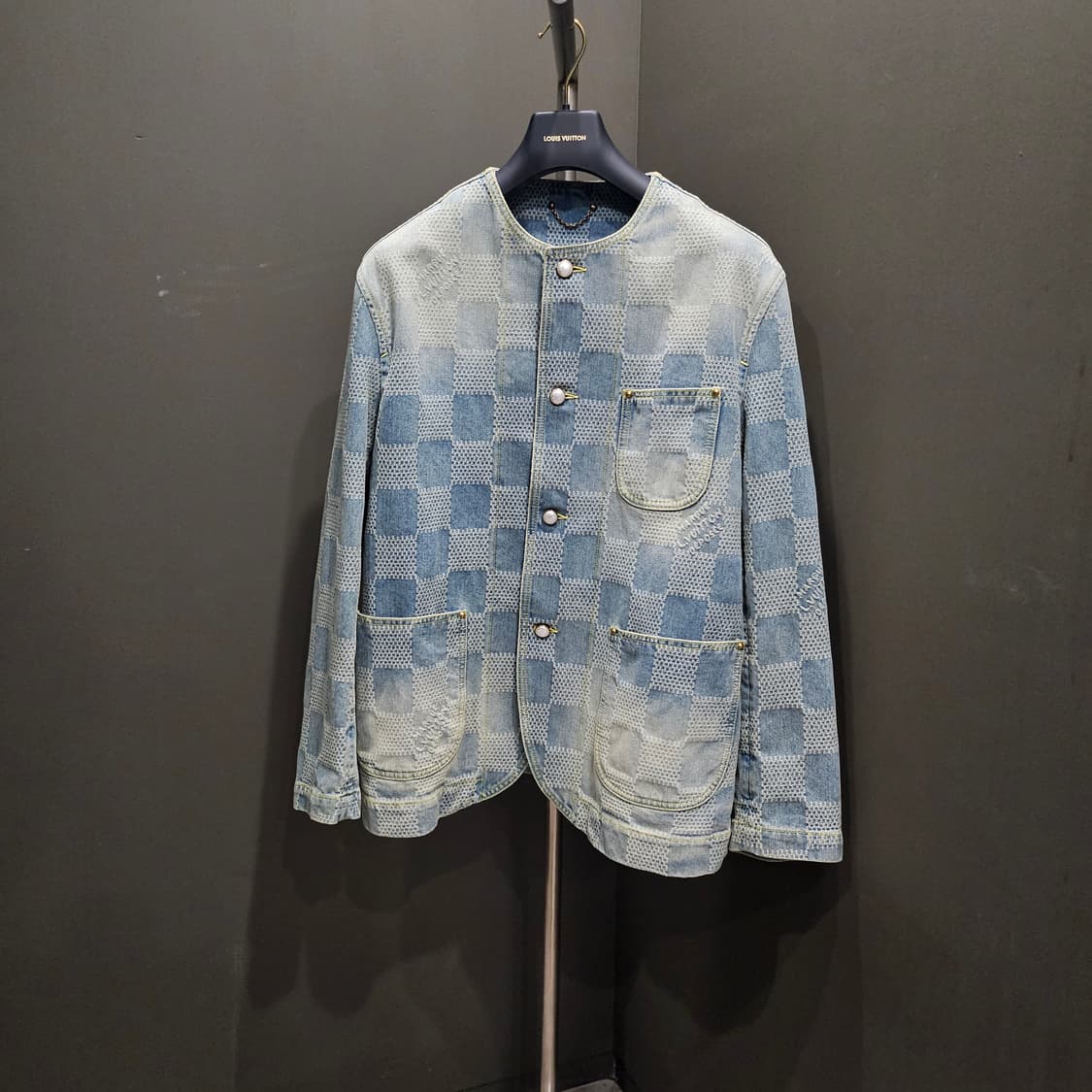 루이비통 3D 퍼렐 카라리스 데님 신상 자켓 상품이미지2