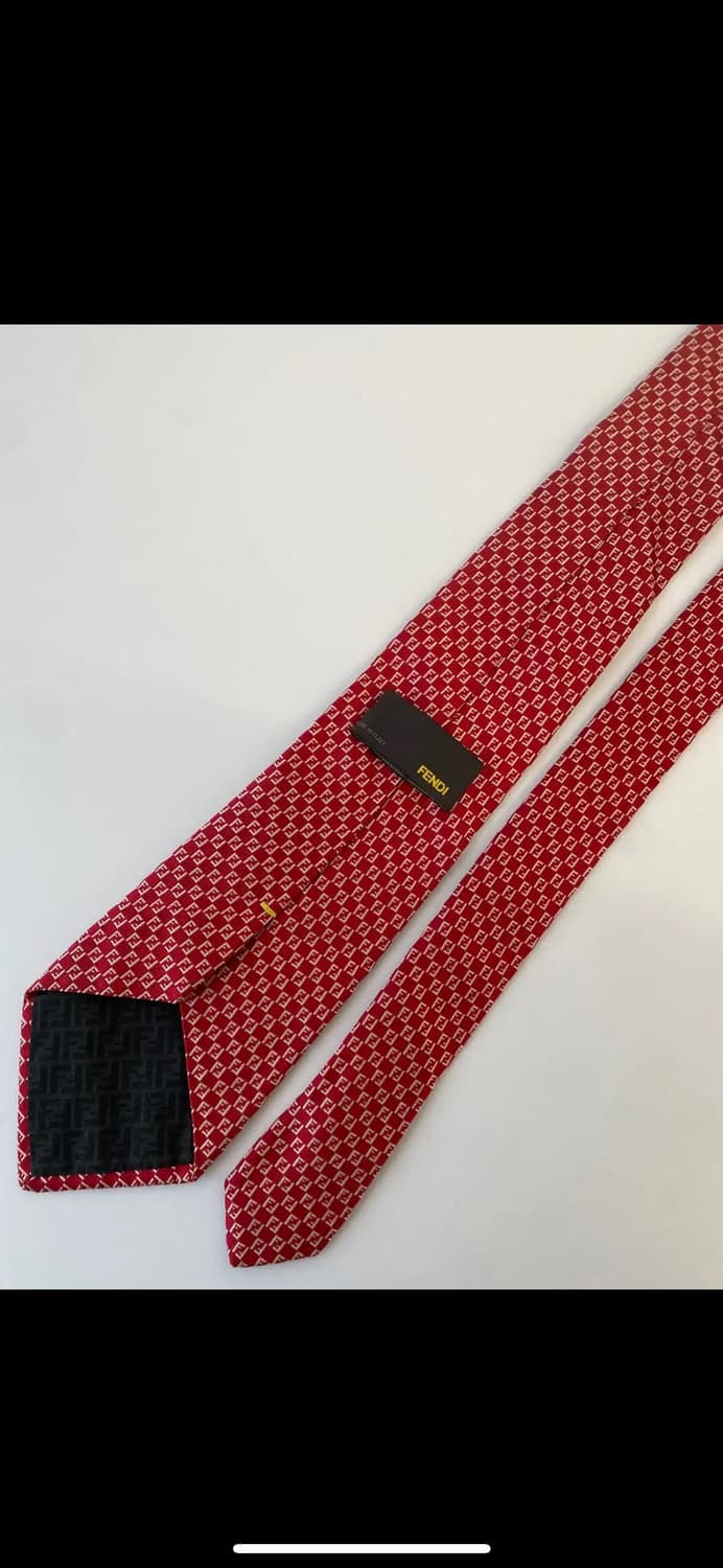 팬디 FF 로고 패턴 레드 실크 넥타이 상품이미지2
