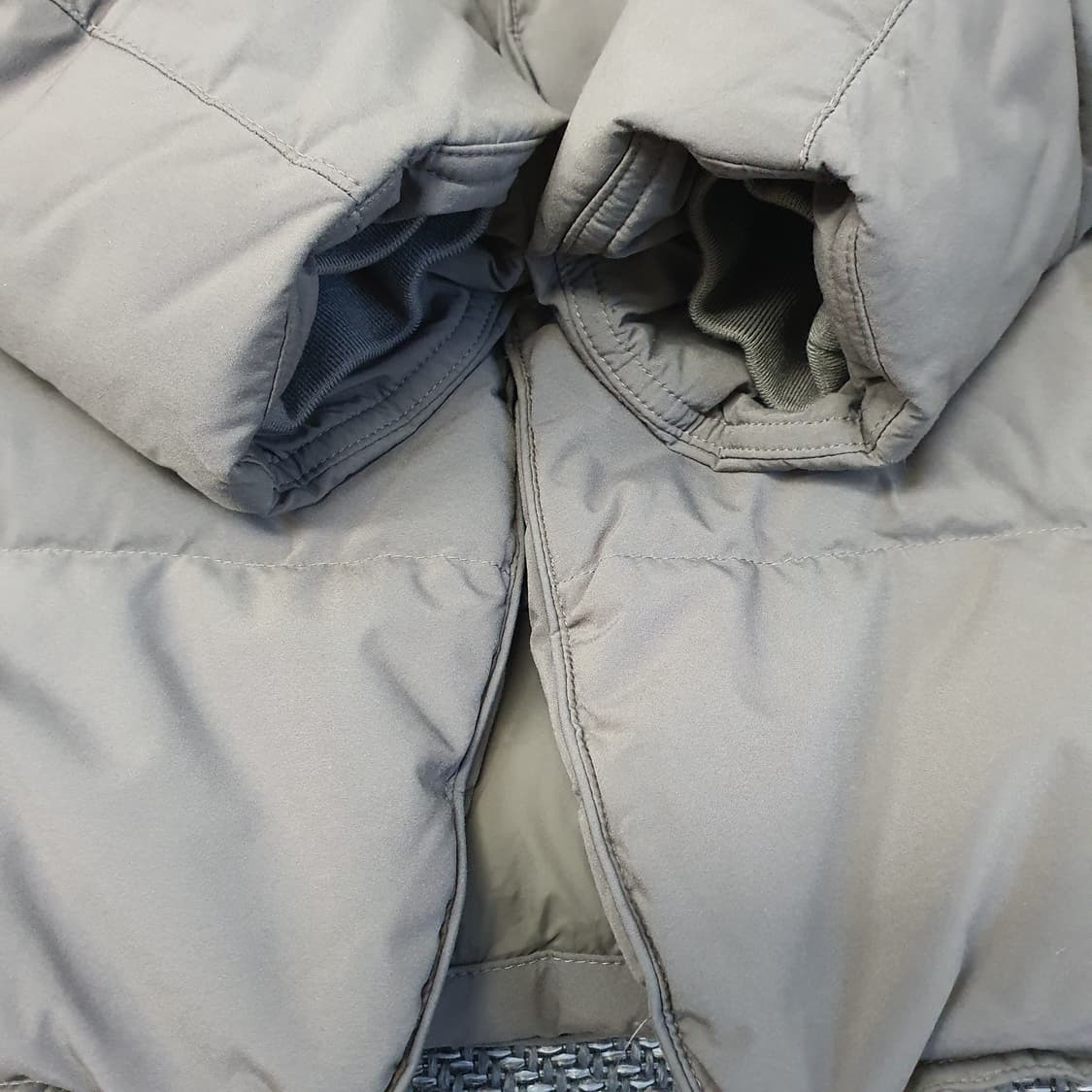 에디션 오리털 하이넥 점퍼 남자105 상품이미지10