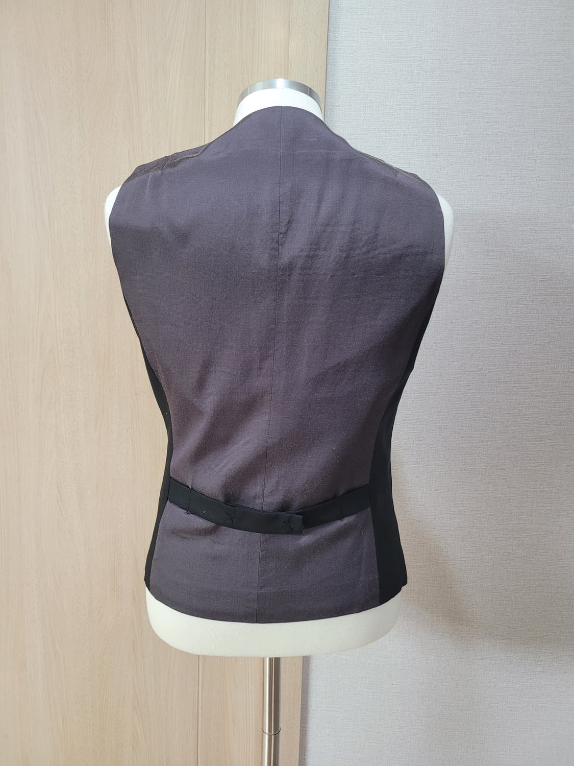 테이트 TATE 남자 투버튼 조끼 100 블랙 상품이미지6