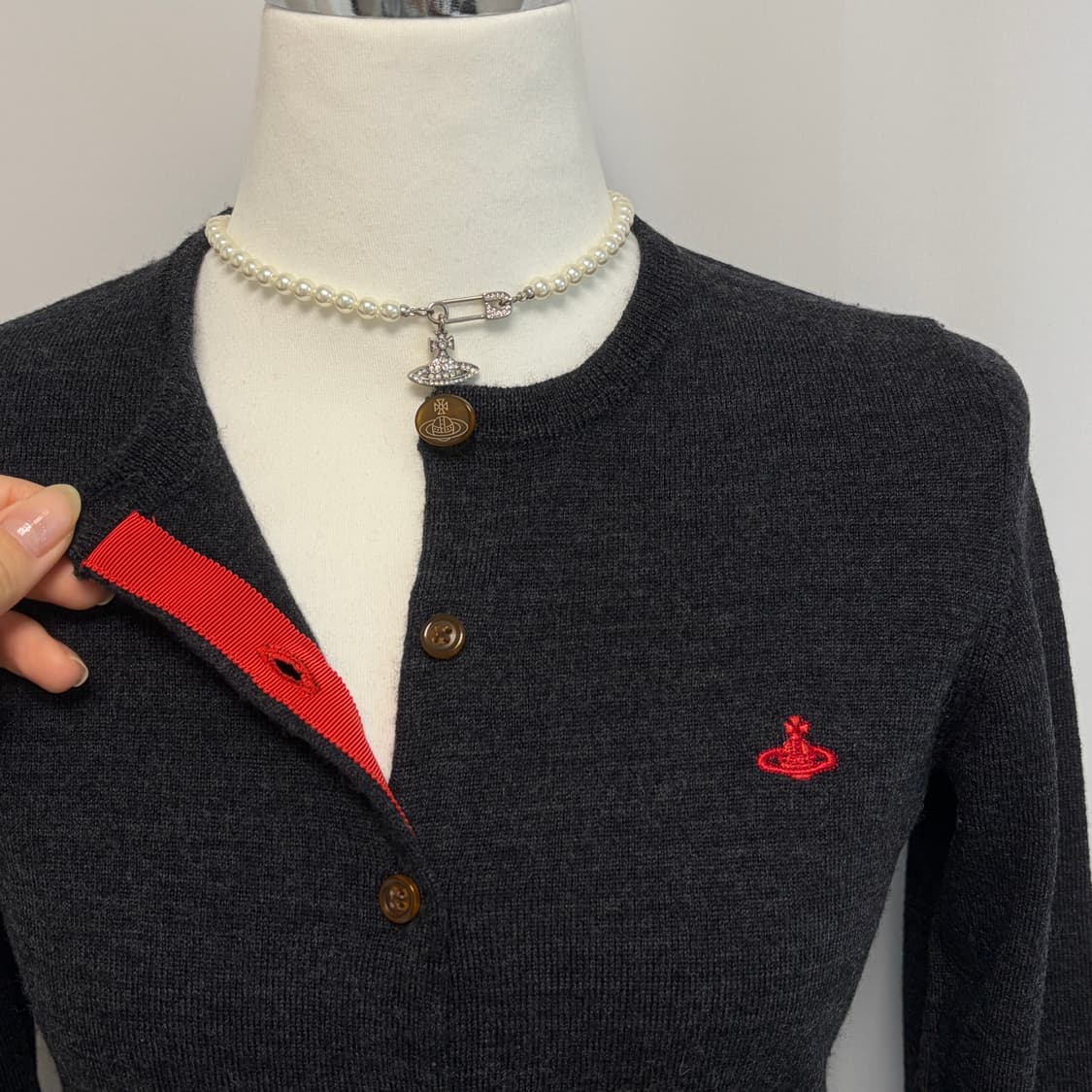 비비안웨스트우드 레드라벨 울 가디건 상품이미지4