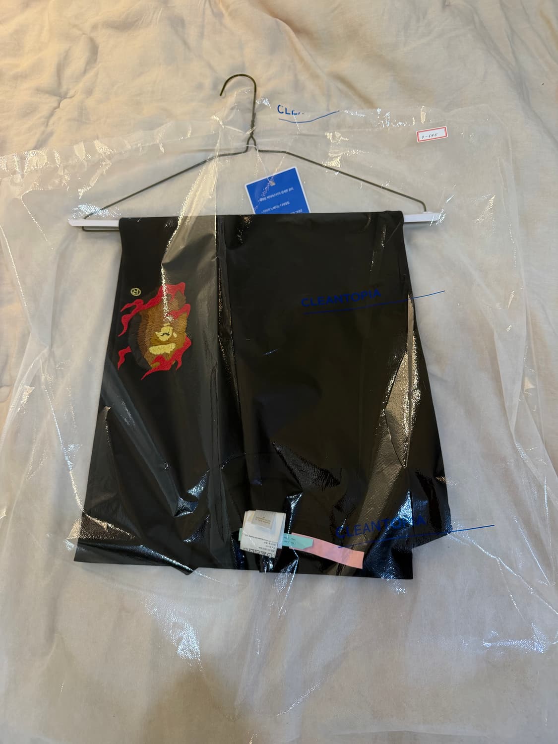 (2XL) 베이프 자수 반팔 티셔츠 상품이미지1