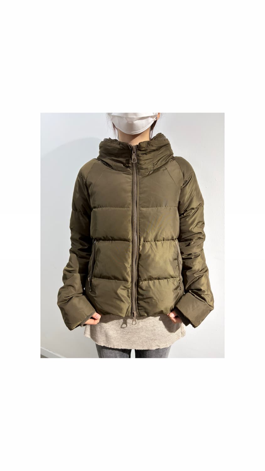 g.o.a  고아 숏 다운 패딩 상품이미지1