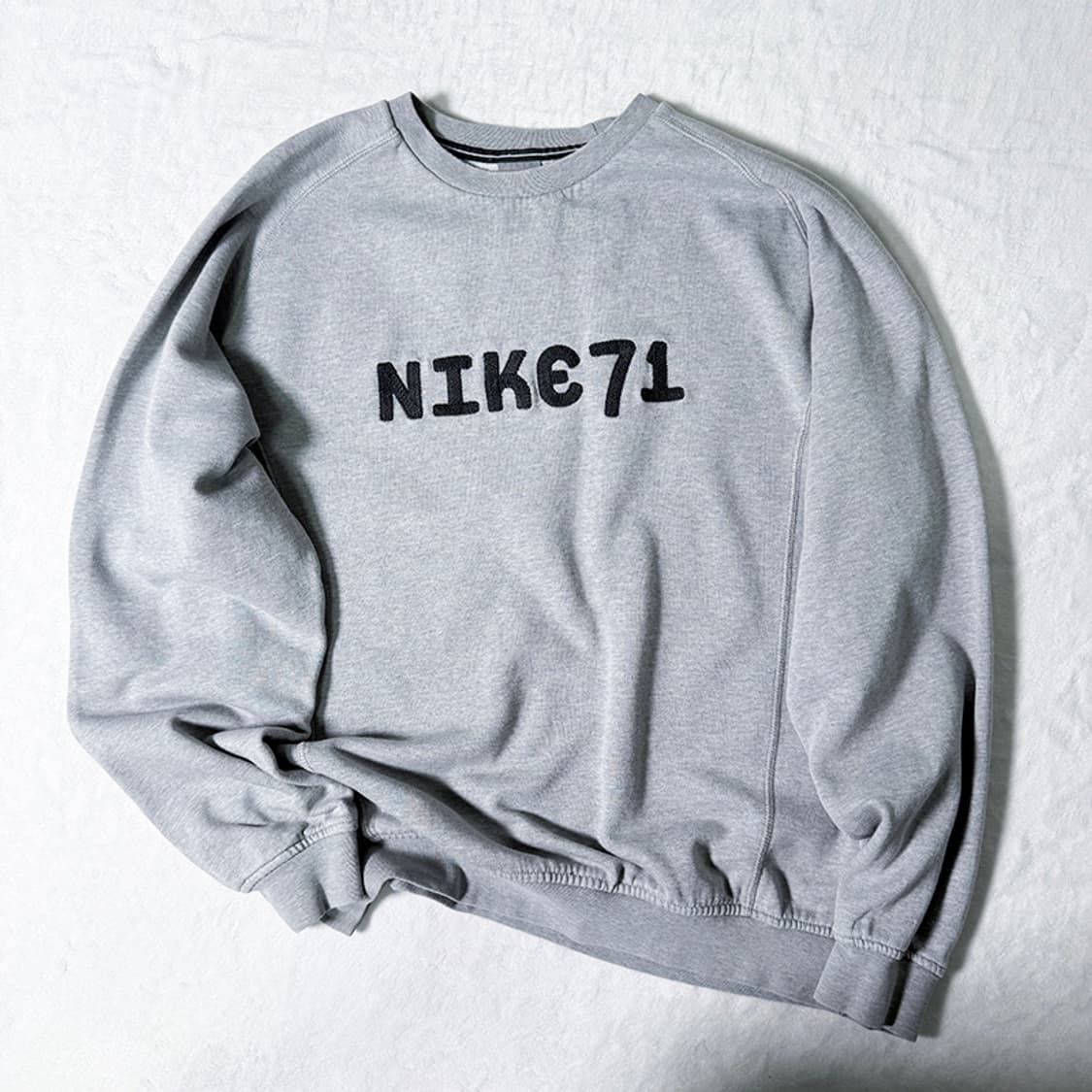 나이키 맨투맨 상품이미지1