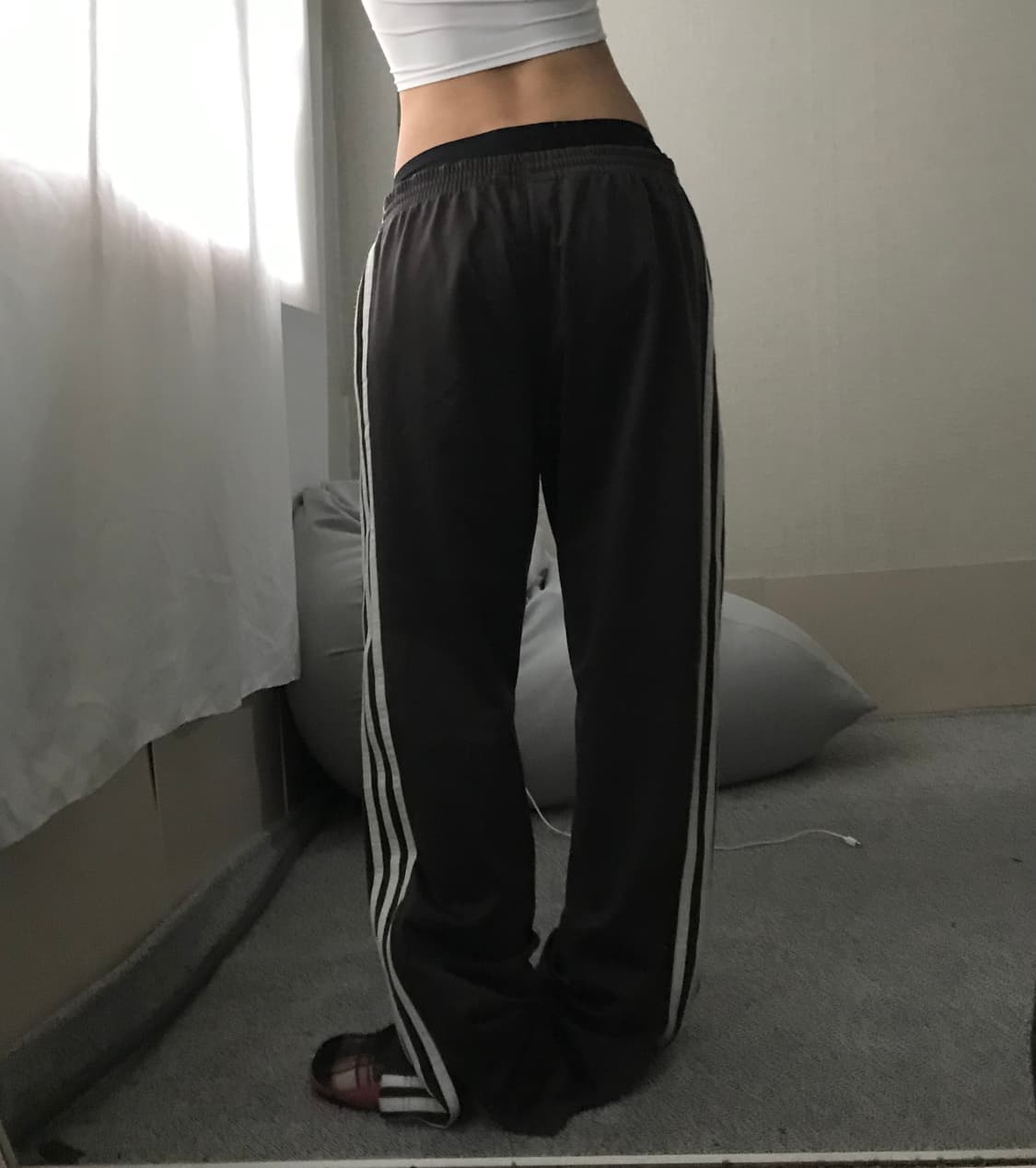 아디다스 초코브라운 삼선 트레이닝 팬츠 상품이미지5