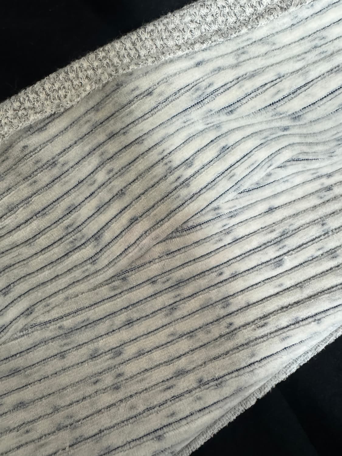 EP.8 01 JERSEY MELANGE GRAY XS사이즈 착샷O 상품이미지2