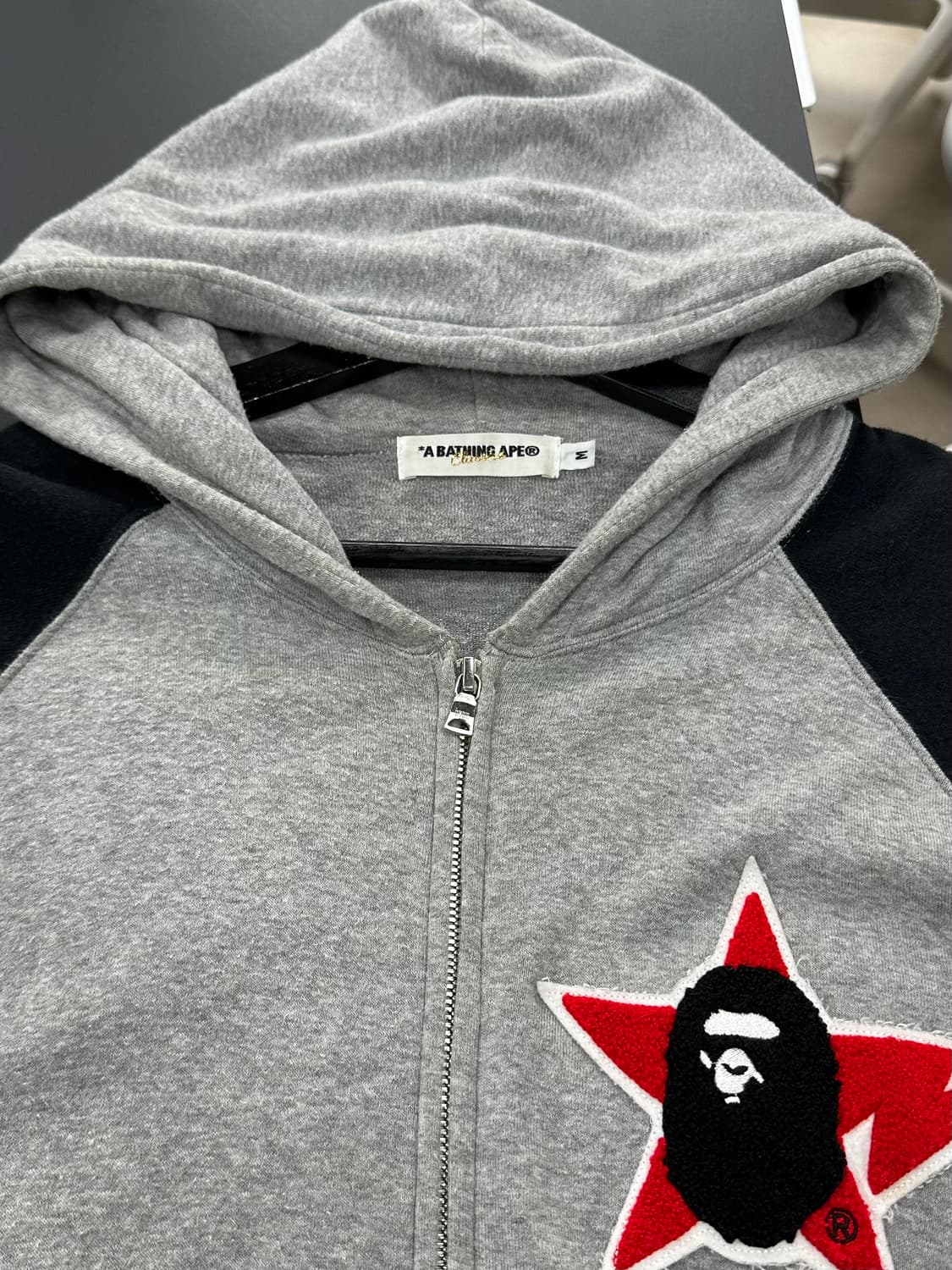 베이프 자수 스타사루 래글런 후드집업 상품이미지8