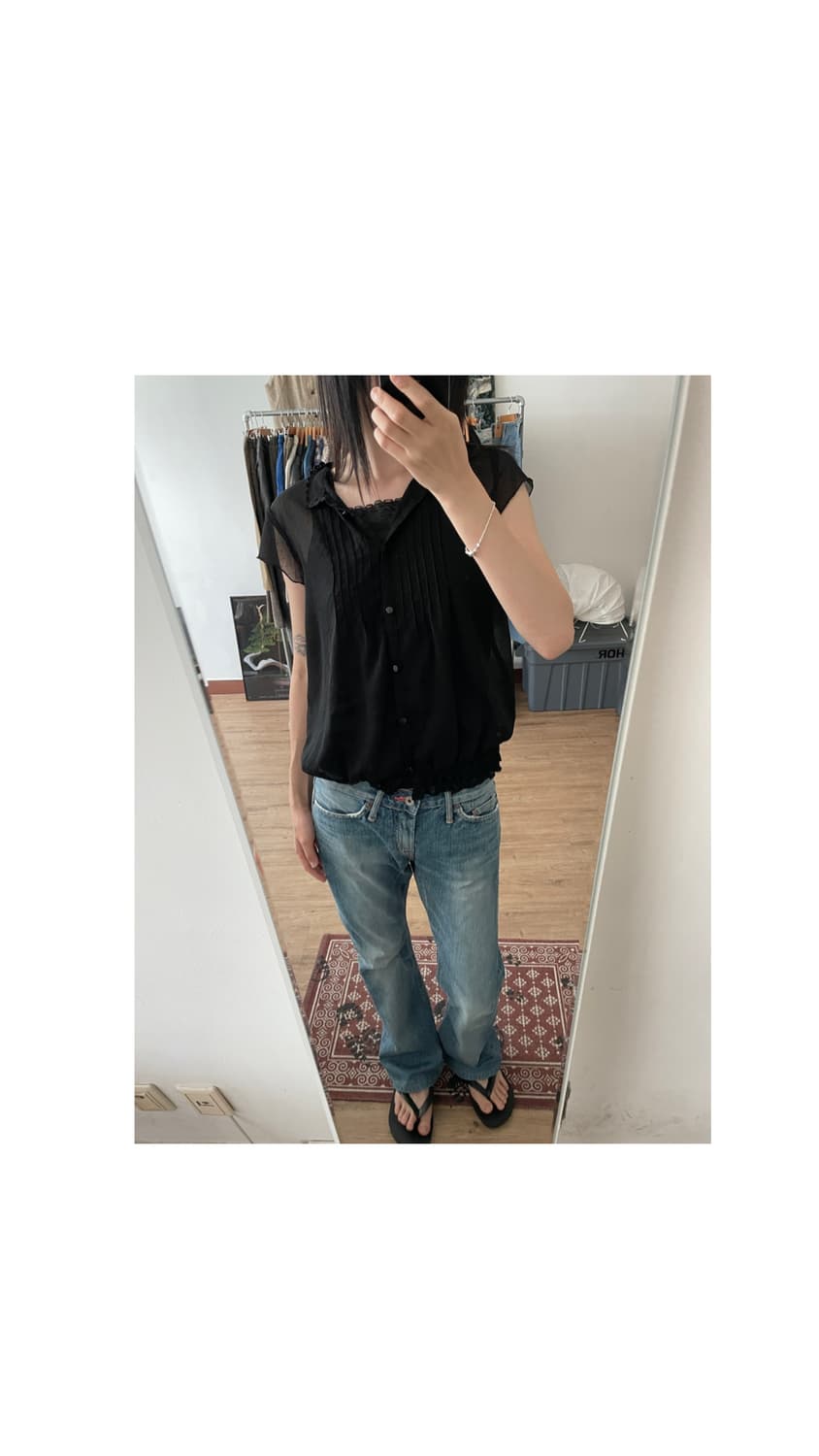 Begum see-through blouse 상품이미지1