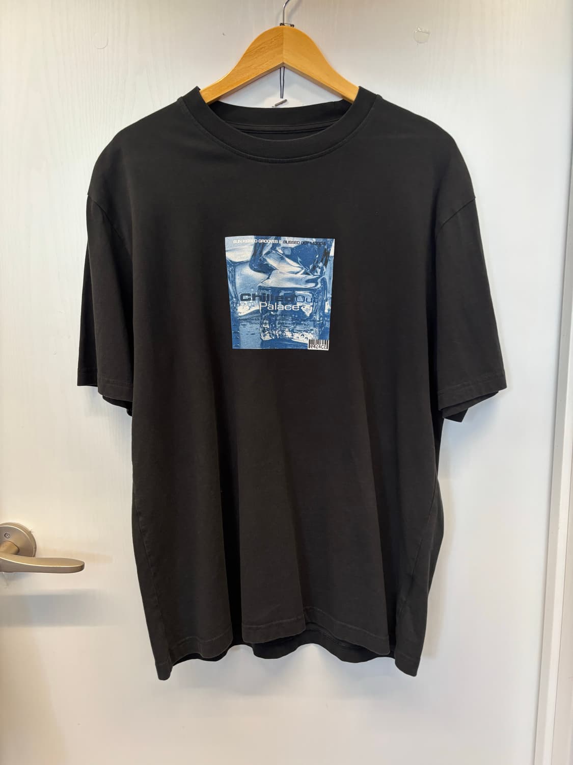 Palace bussed out moods 상품이미지1