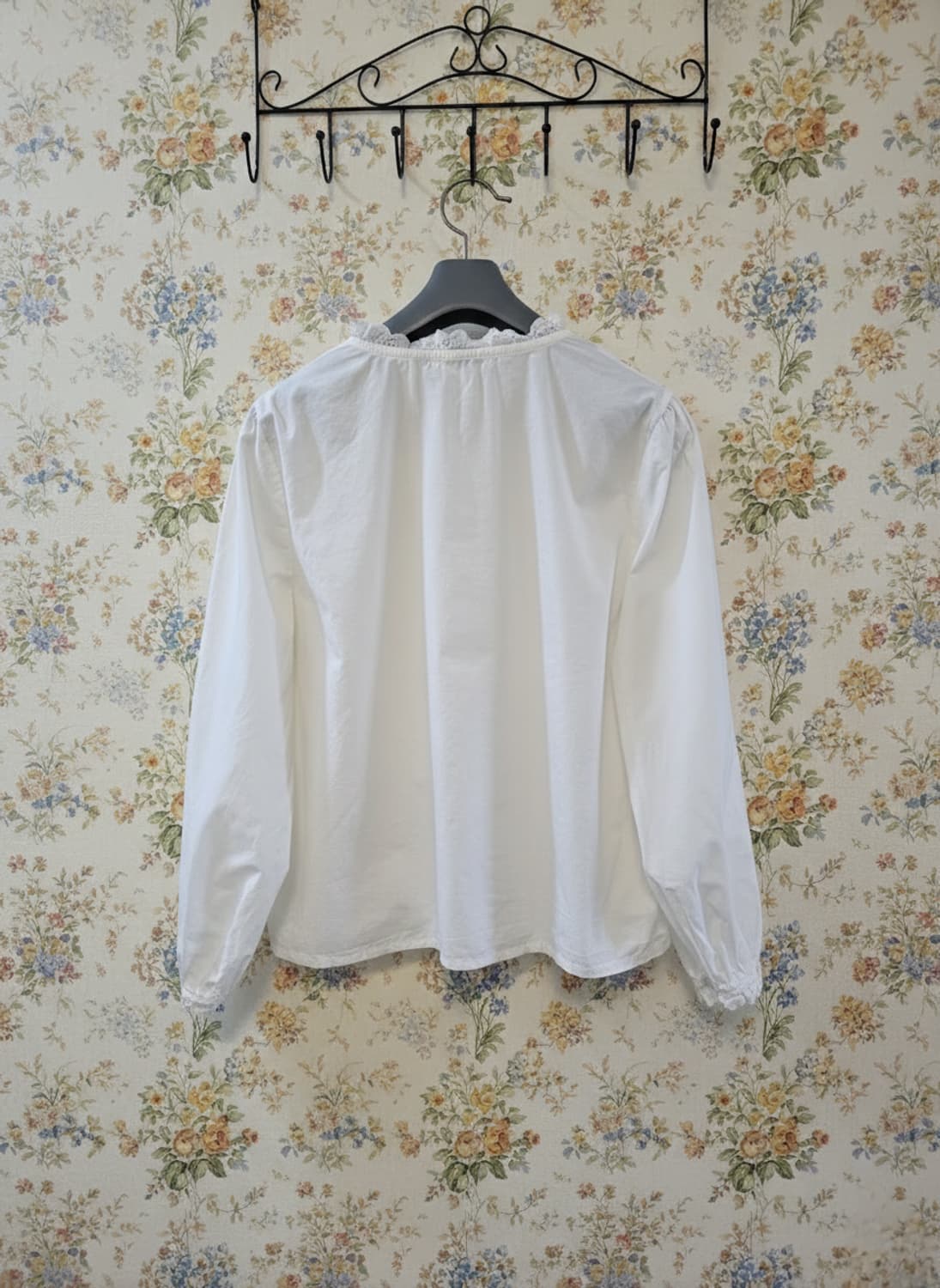 화이트 레이스 블라우스 66 상품이미지2