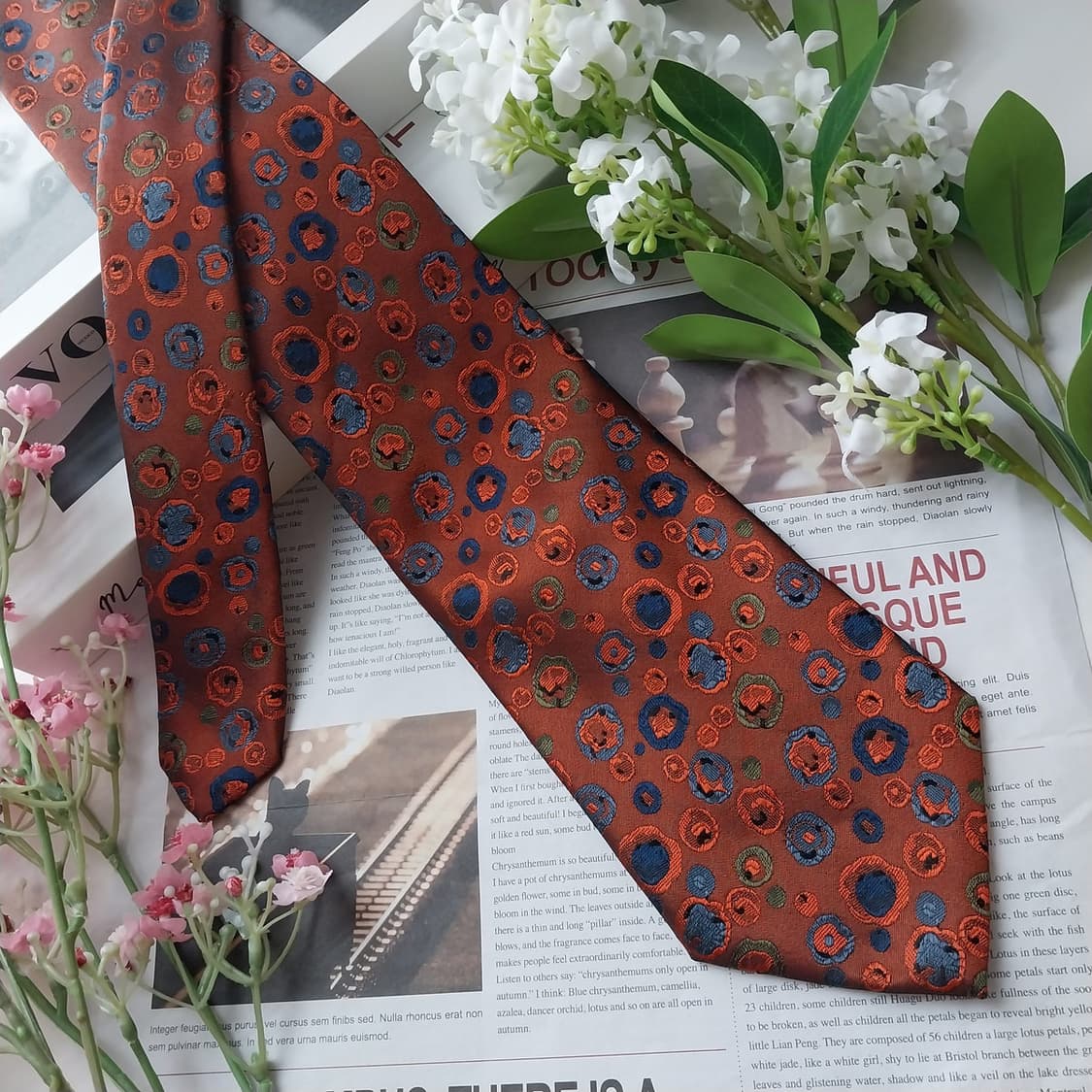 다니엘 라 포레 실크 추상 도트 넥타이 9.5cm A+등급 K1789
 상품이미지4