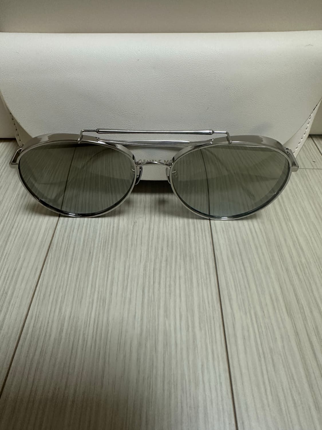 젠틀몬스터 선글라스 상품이미지6