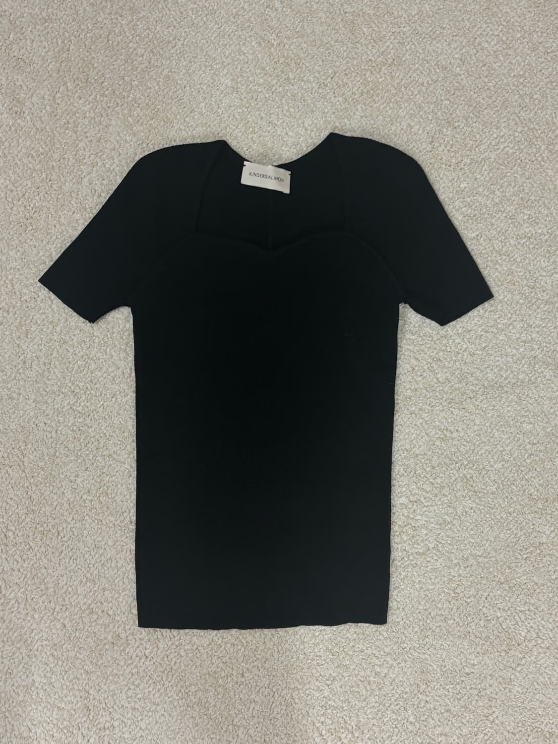 [킨더살몬] 반팔 블랙 니트 상품이미지3