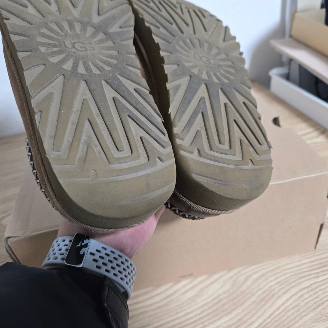 240 UGG 미국어그 타스만 체스트넛  상품이미지8