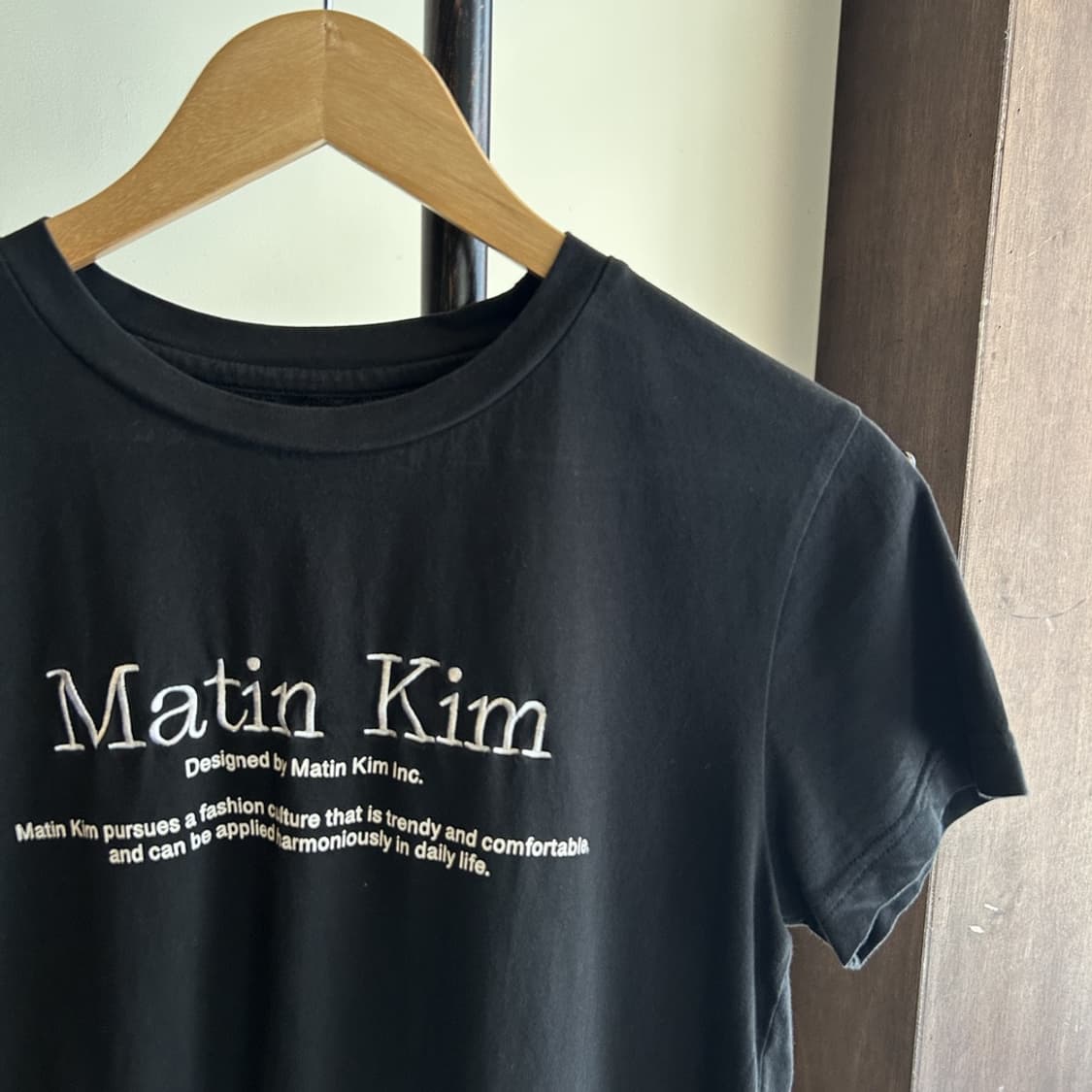 14773 - 마뗑킴 블랙 반팔 티셔츠 상품이미지3
