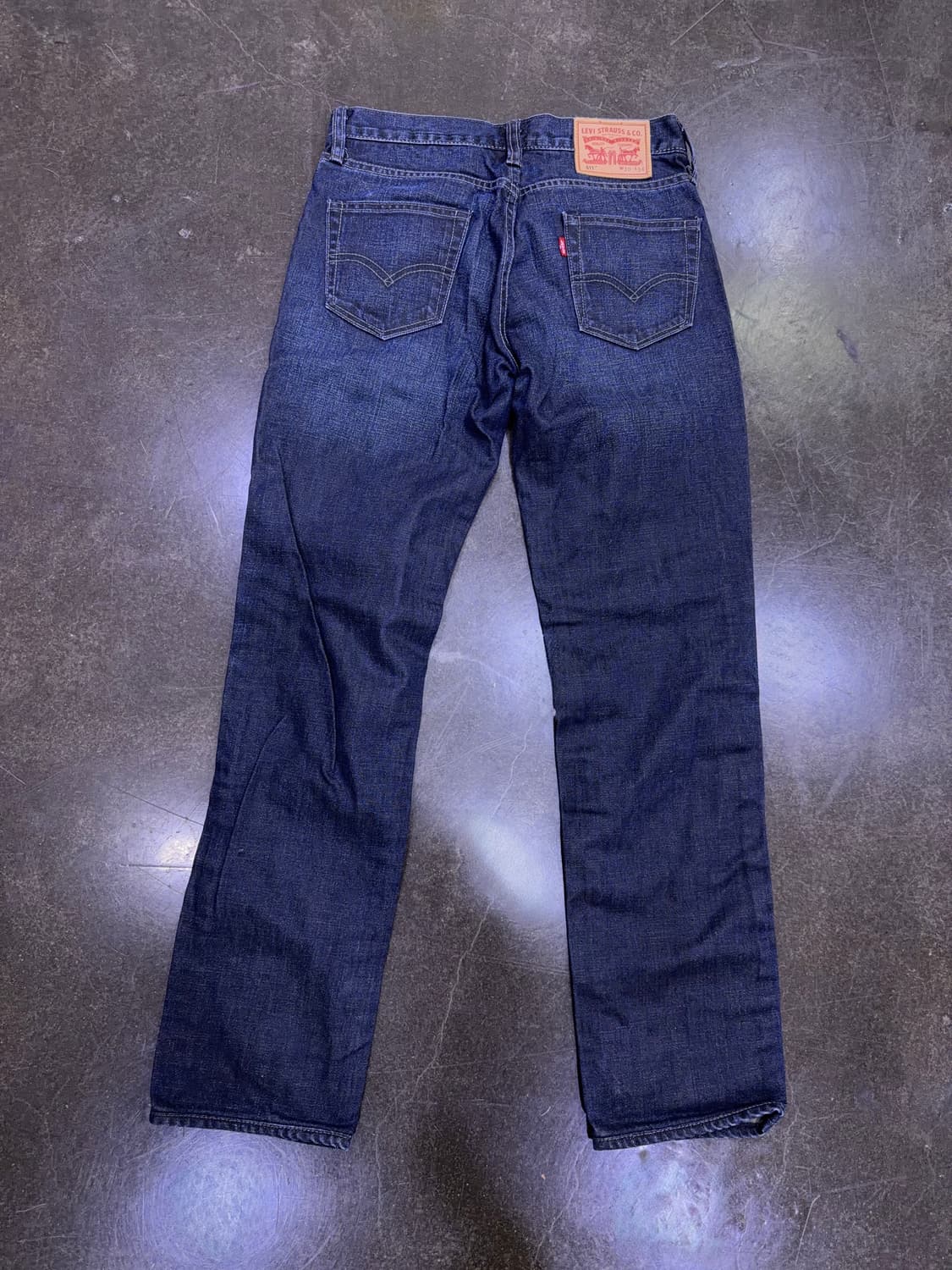 리바이스 511 슬림핏 블루블랙 하드 워싱 데님팬츠 30 상품이미지2
