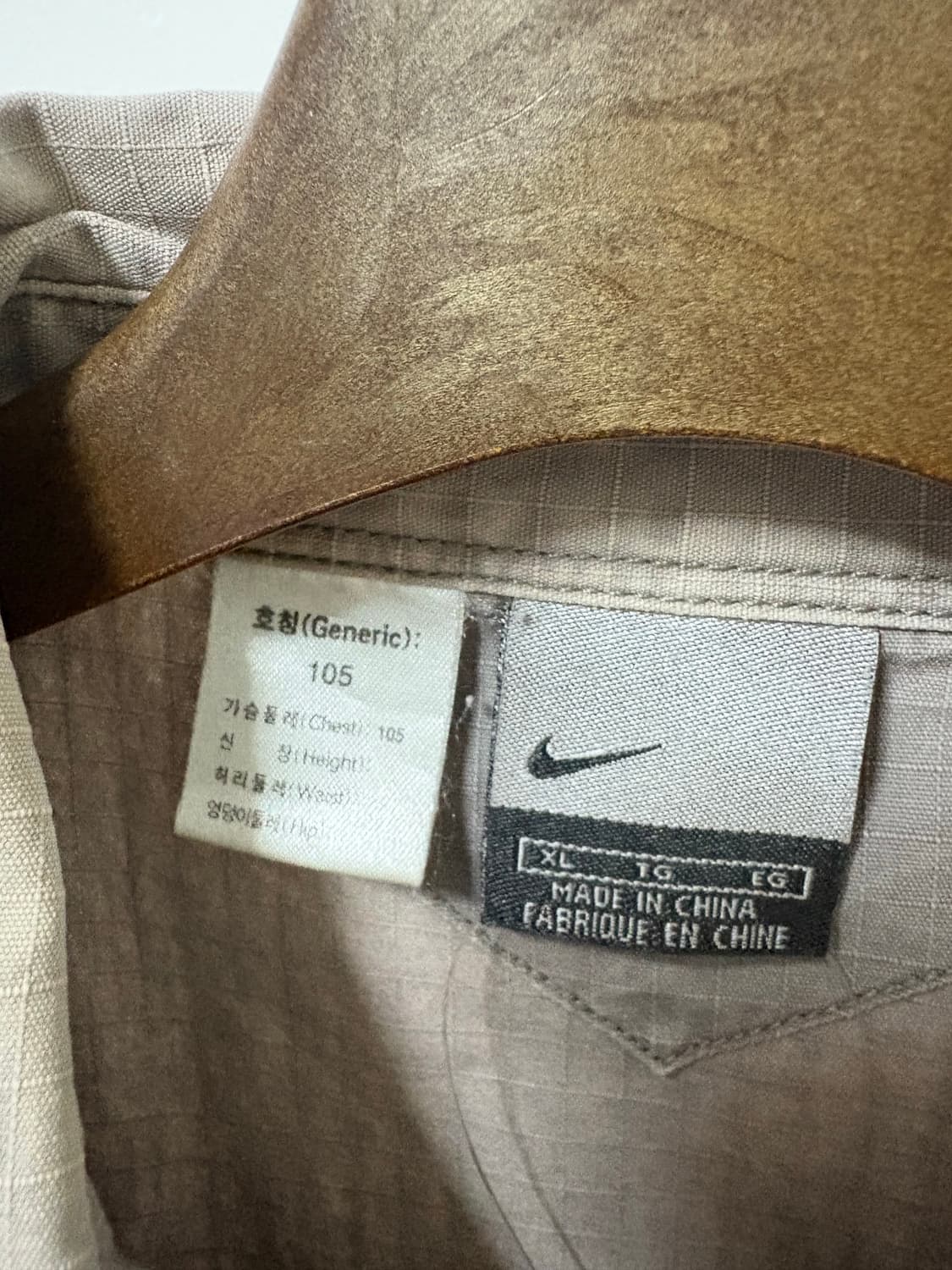 나이키 반팔 셔츠 XL 베이지 상품이미지2