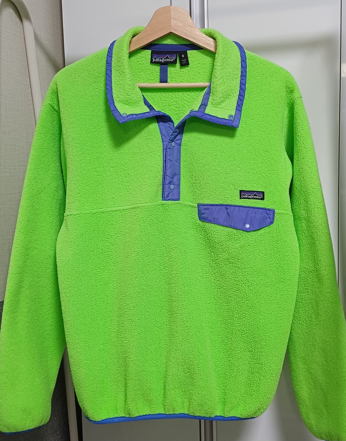 🇺🇸 [S] 파타고니아 신칠라 스냅티 올드 모델 - 네온 그린 상품이미지1