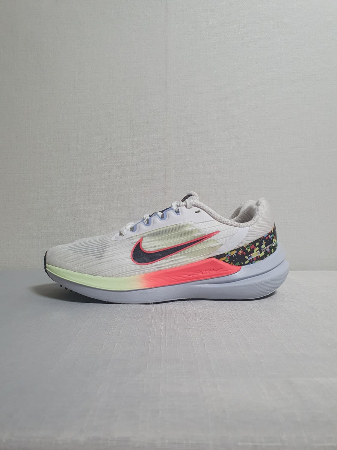 나이키 에어 윈플로9 여성 러닝화 240mm 상품이미지1