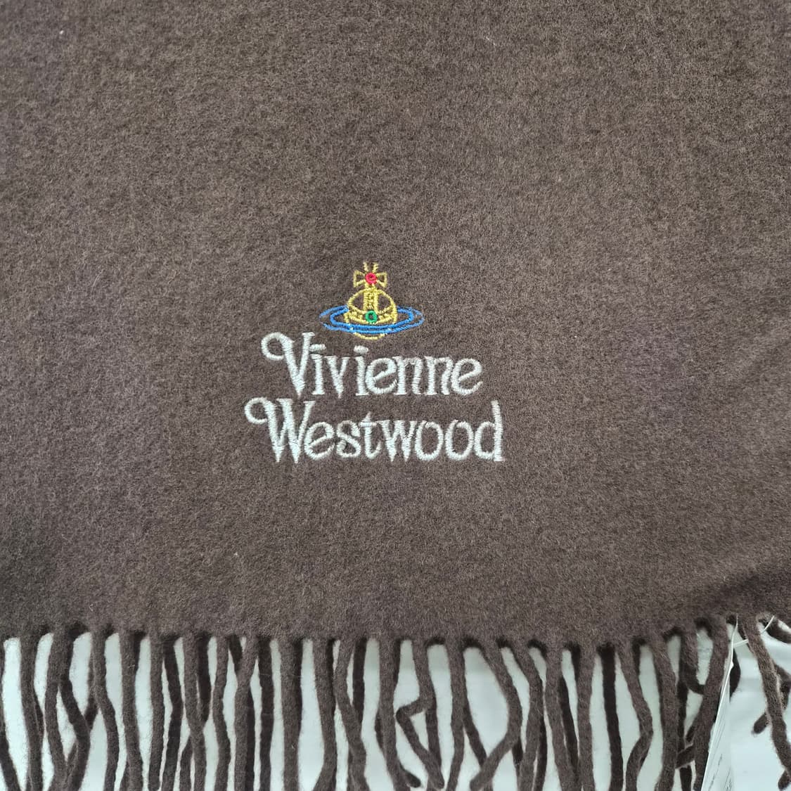 비비안웨스트우드 브라운 목도리 상품이미지2