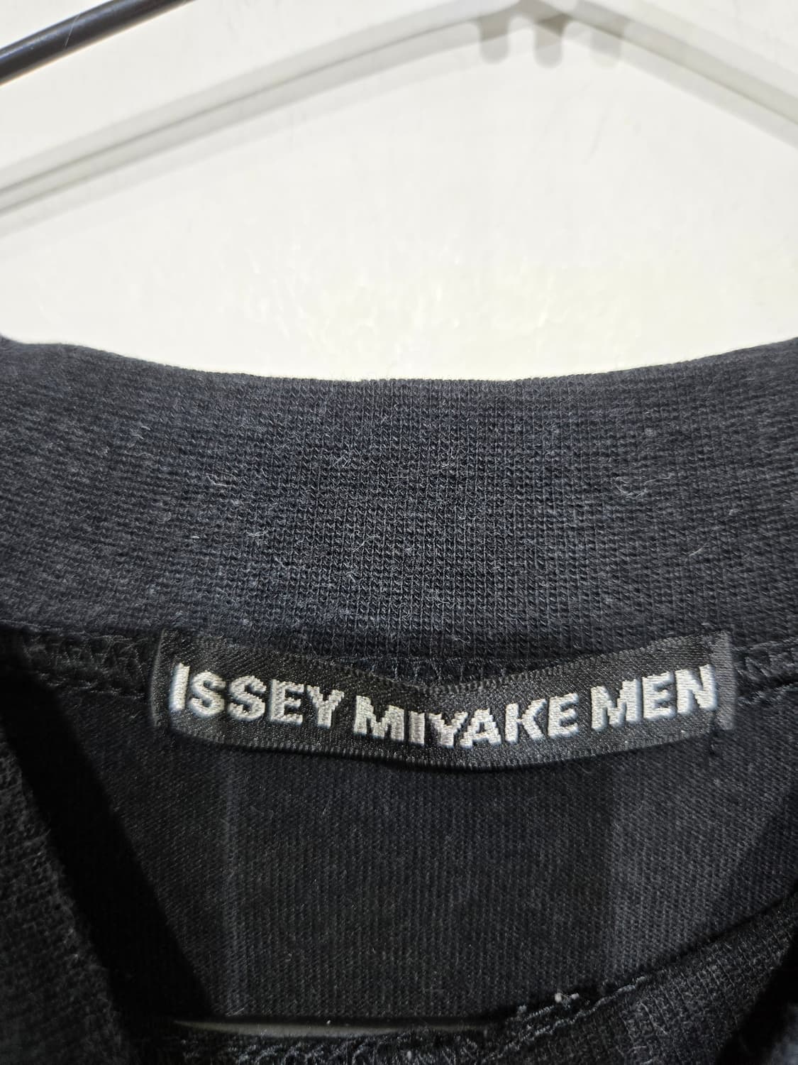 이세이미야케 블랙 목넥 긴팔 티셔츠 상품이미지5