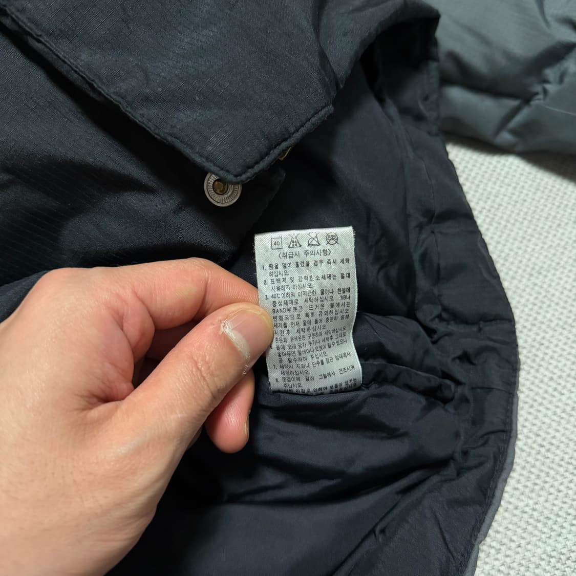 나이키 스몰로고 올드스쿨 패딩 상품이미지4