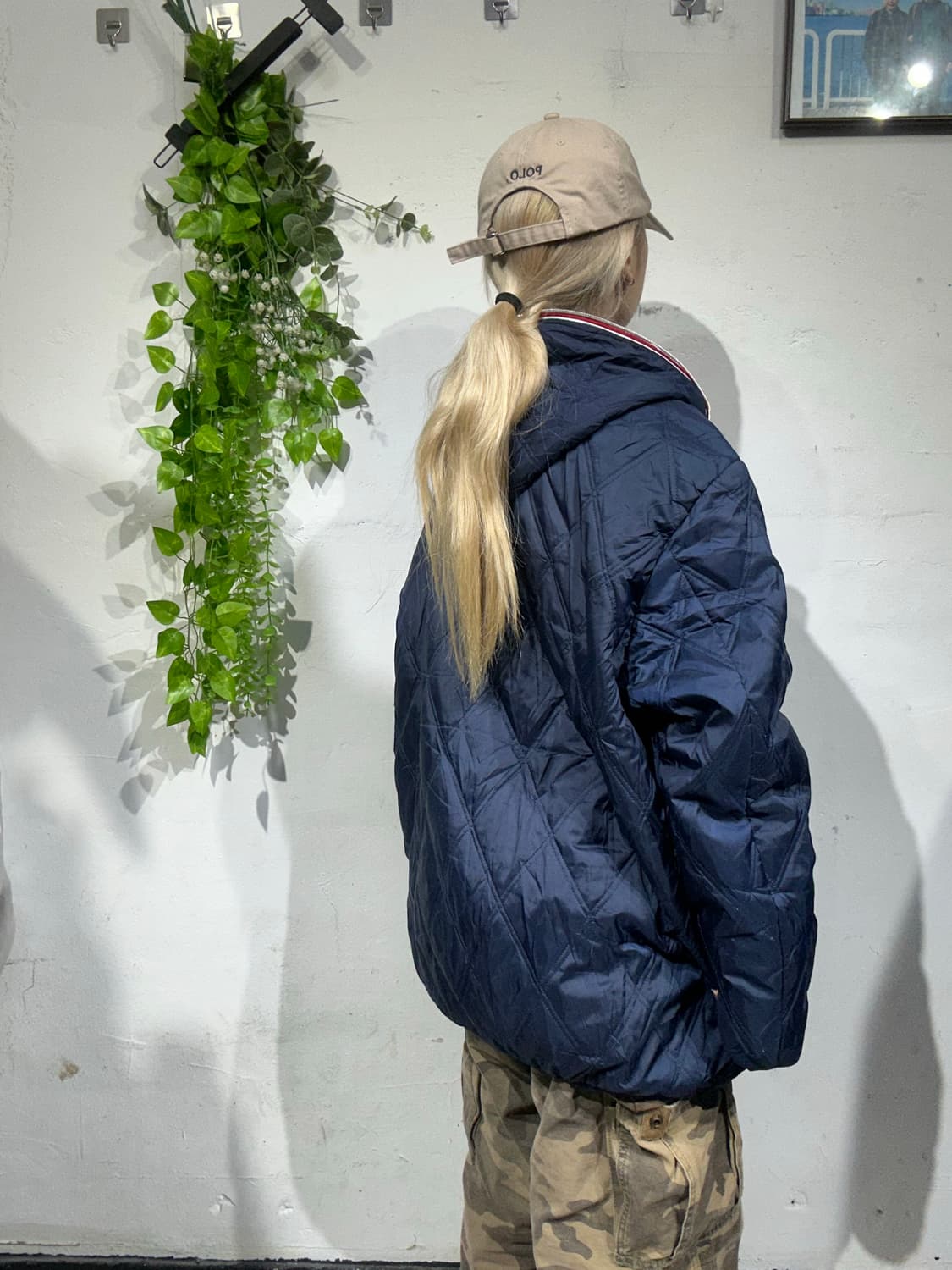 컨버스 네이비 경량 패딩 L 상품이미지3