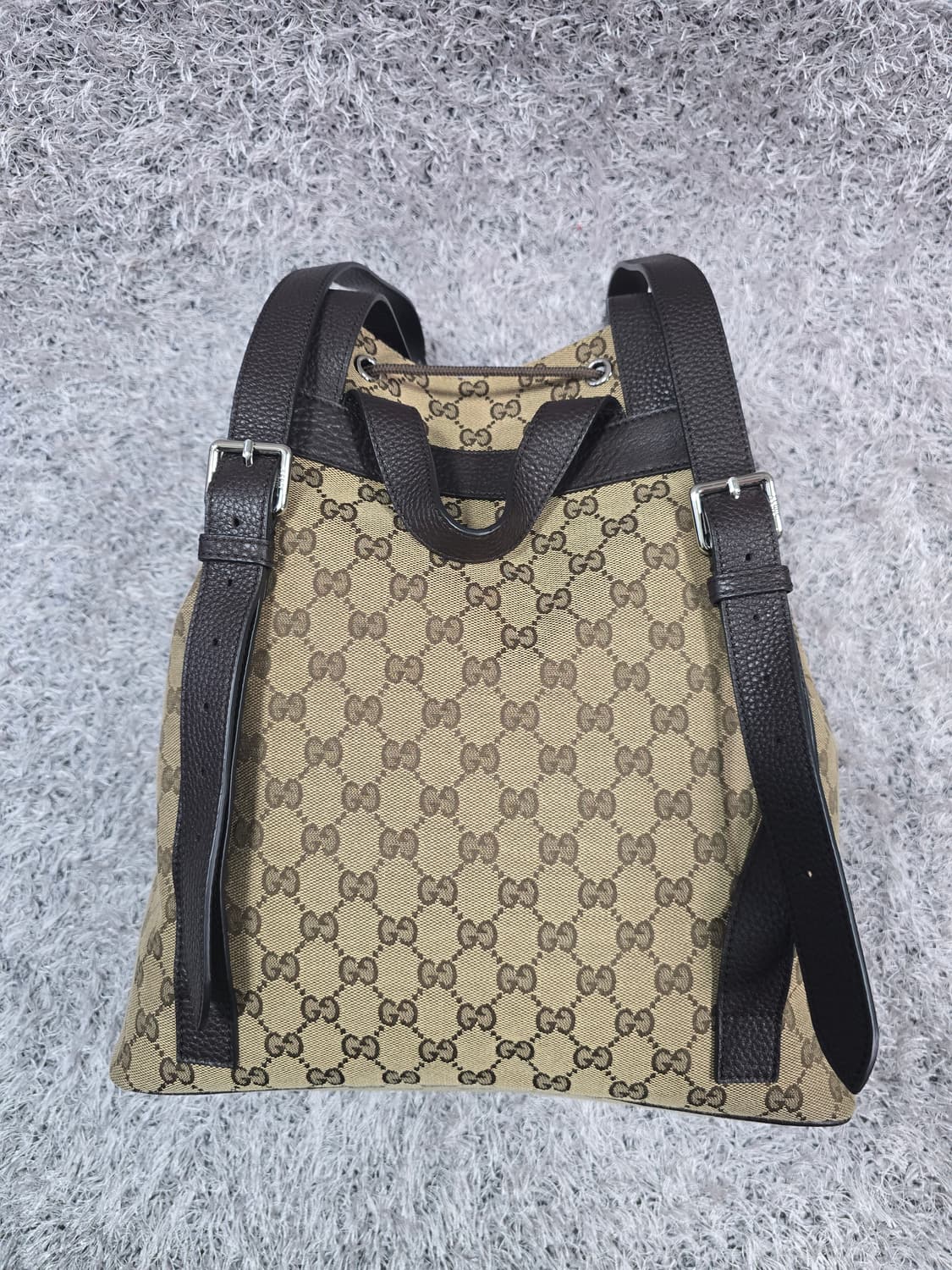 구찌 GG 캔버스 드로스트링 백팩 상품이미지3