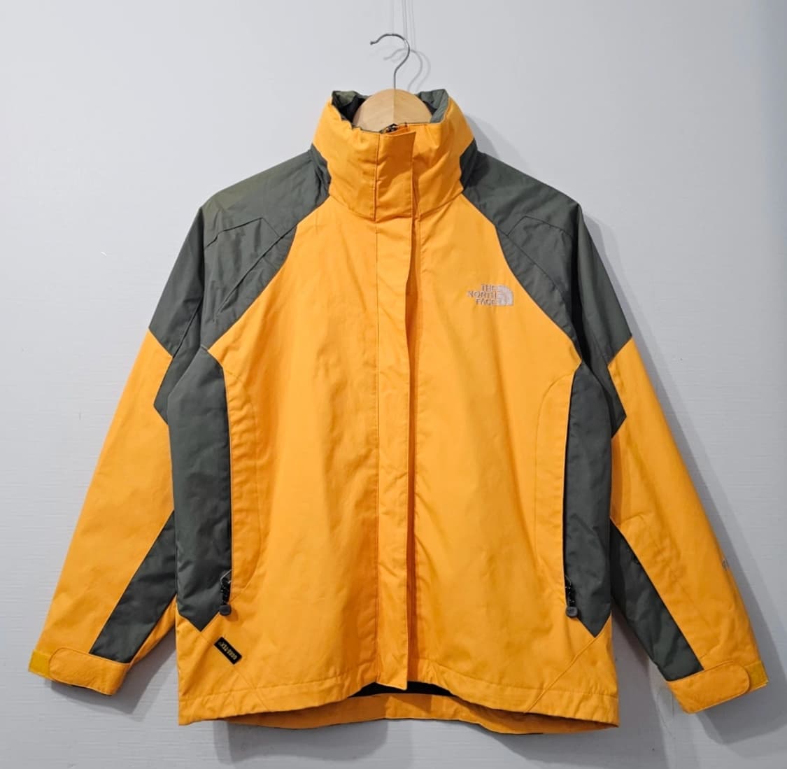 노스페이스 플라이트 고어텍스 바람막이 ~66 상품이미지1