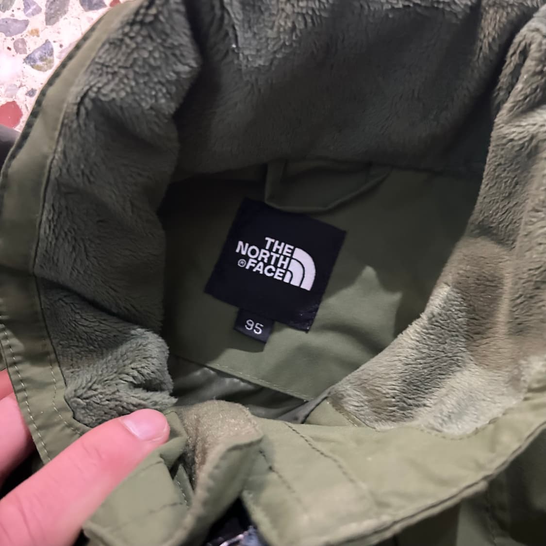 노스페이스(THE NORTH FACE) 카키 하이벤트 바람막이 자켓 상품이미지4