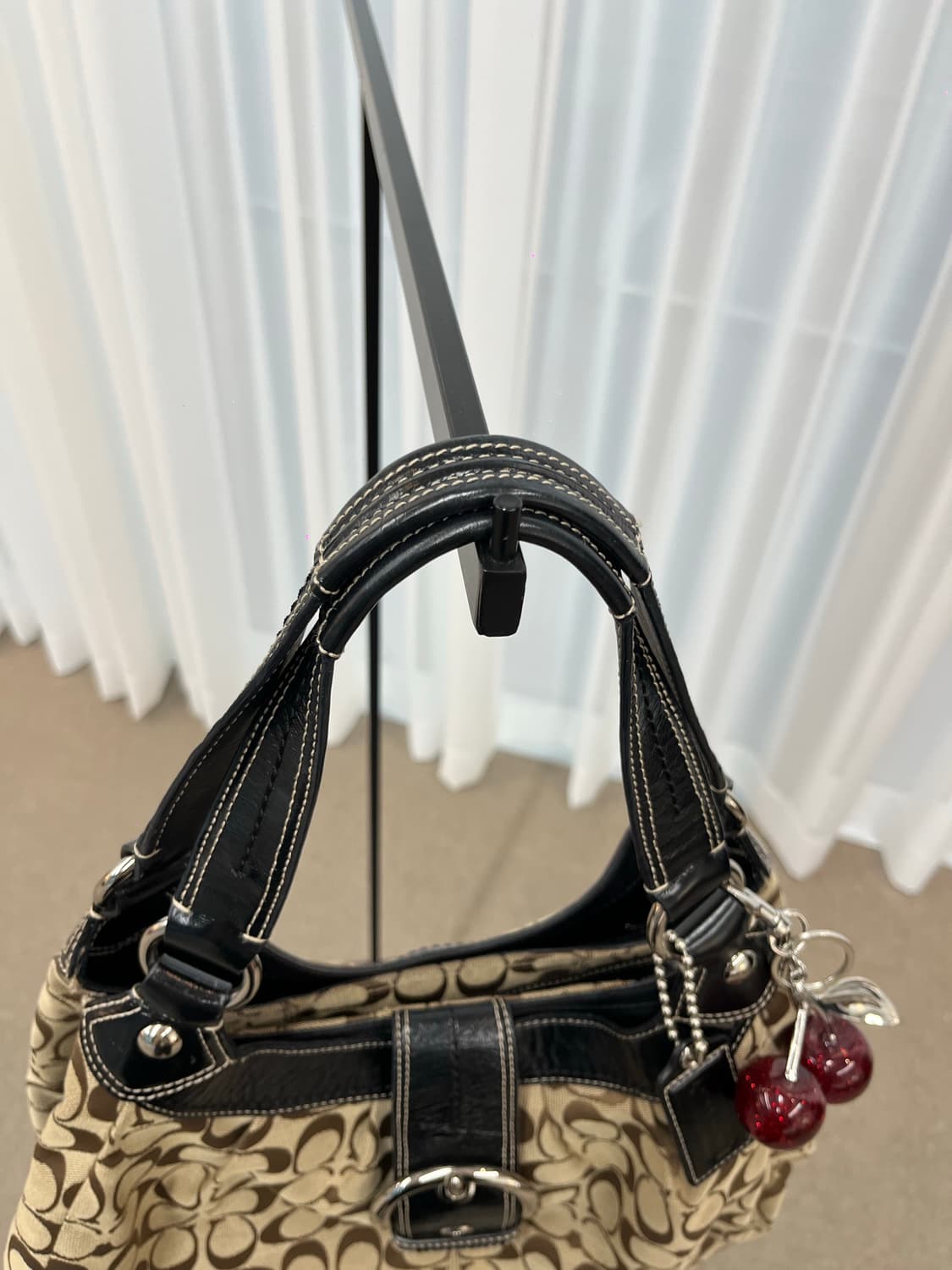 Coach Big Basic Hobo Bag 상품이미지6